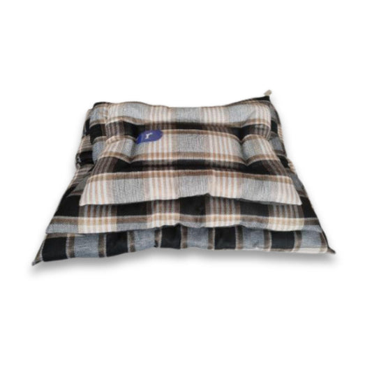 מזרון פרוותי איכותי ברברי לכלבים בצבע חום שחור משובץ